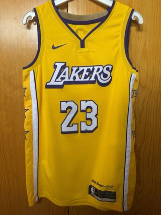 Camiseta Lakers City Edition LeBron James 23