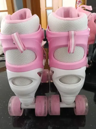 Patines niña talla 32 rosa con Luces y protectores