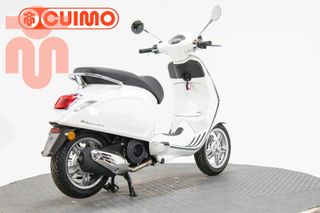 VESPA PRIMAVERA 125