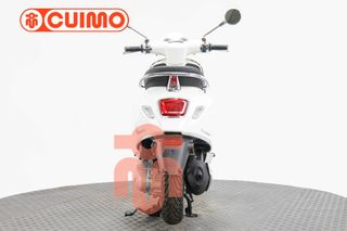 VESPA PRIMAVERA 125