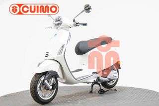 VESPA PRIMAVERA 125