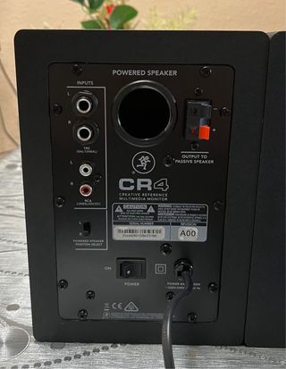 Monitores de Estudio Mackie CR4 Nuevos con Caja