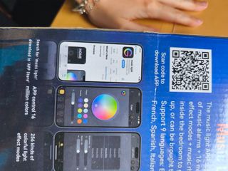 Despertador con luz y cargador móvil