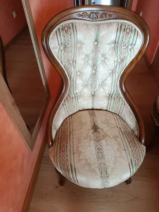 Conjunto de 2 butacas de tela y madera