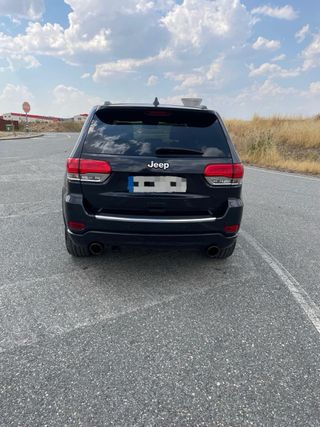 Jeep Grand Cherokee 2016