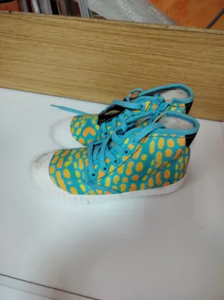 Zapatillas niño talla 33
