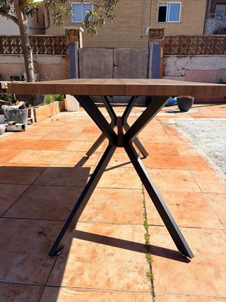 Mesa madera y metal
