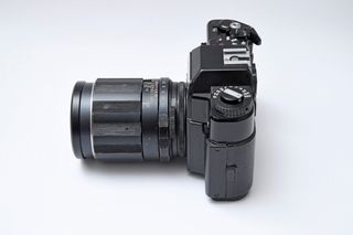 Cámara Zenit 122 + Objetivo Pentax Takumar 135mm