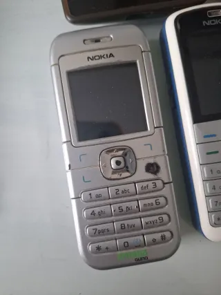 Teléfonos móviles antiguos