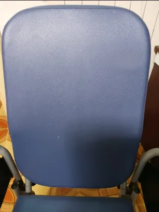 Sedia a rotelle per anziani e/o disabili