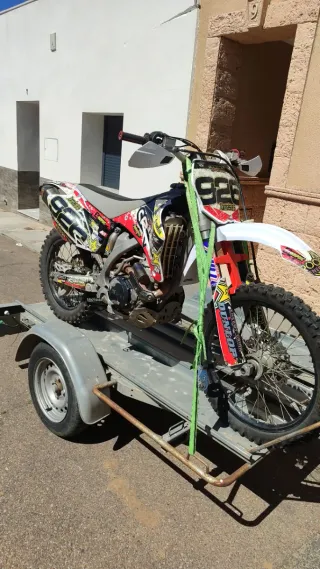 Yamaha YZF 450 2007 Matriculada.