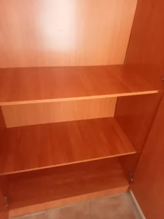 Mueble 2x2m 4 puertas madera