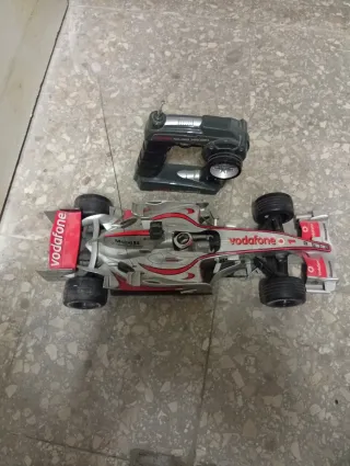 Coches RC Fernando Alonso Vodafone y Nikko