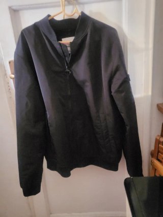 Giacca uomo leggera Pull&Bear nera