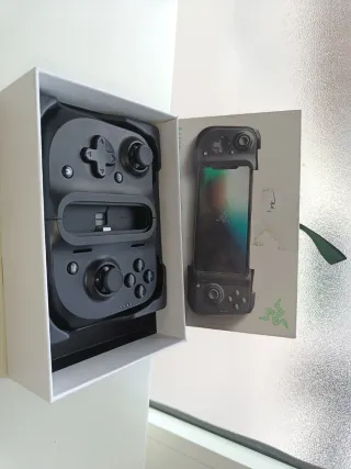 Mando Razer Kishi Universal para iPhone