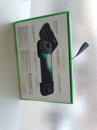 Mando Razer Kishi Universal para iPhone
