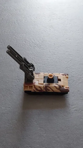 Carro armato Transformers