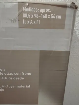 Perchero Metálico Plegable con Ruedas