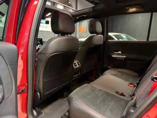 Mercedes-Benz GLB (X247) 2023