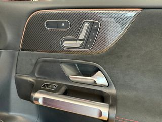 Mercedes-Benz GLB (X247) 2023