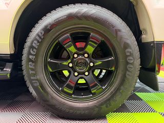 TOYOTA LAND CRUISER 3.0 D4D 173CV VX 7 PLAZAS