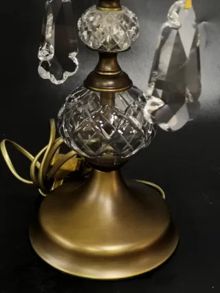 Preziosa coppia di lampade in vetro e ottone