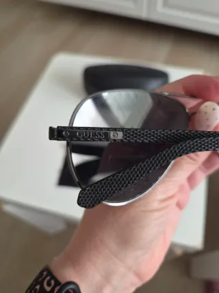 Gafas de sol Guess aviador