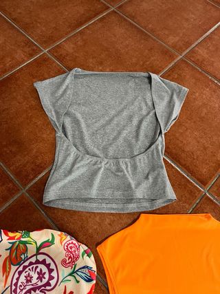 Lote 3 tops + body regalo Talla S