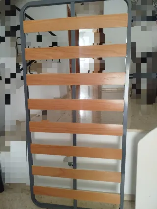 Cama de 90 cm+ 190cm con cabecero, colchón y patas