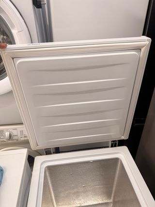 Congelador BRU casi nuevo