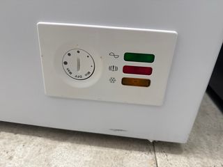 Congelador BRU casi nuevo