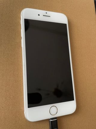 iPhone 6s 64GB Plata Libre