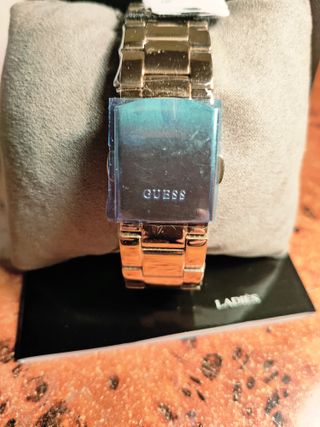 Reloj GUESS nuevo multicolor