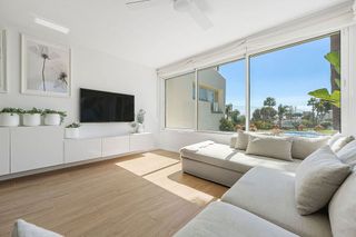 Ático en alquiler en Los Naranjos - Las Brisas en Marbella