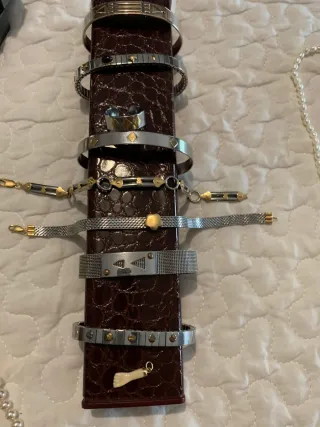 Lote de pulseras acero y oro