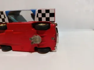 Aston Martin DB4GT Exin Triang Scalextric