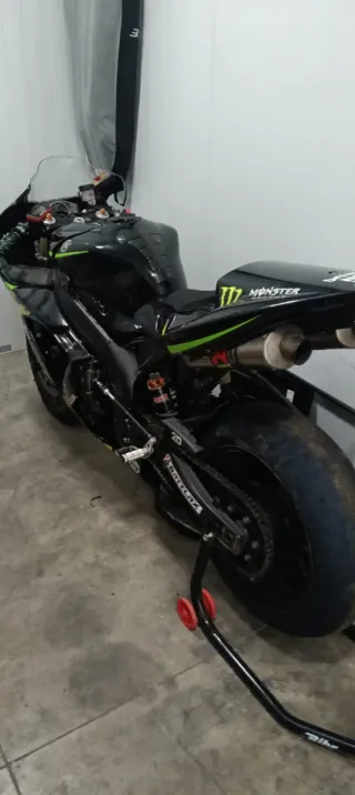 Yamaha R1 2005 (SOLO CIRCUITO)