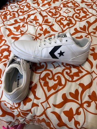 Converse Blancas Talla 38.5