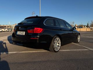 BMW Serie 5 520d 2011