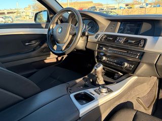 BMW Serie 5 520d 2011