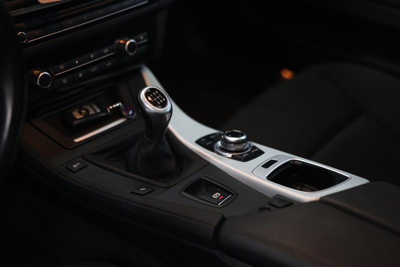 BMW Serie 5 2011, foto 18
