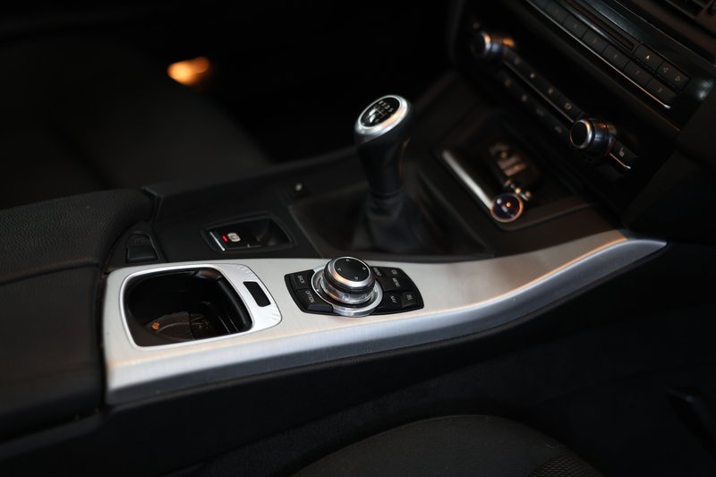 BMW Serie 5 2011, foto 17