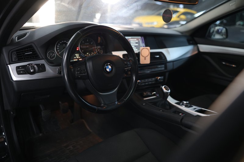 BMW Serie 5 2011, foto 19