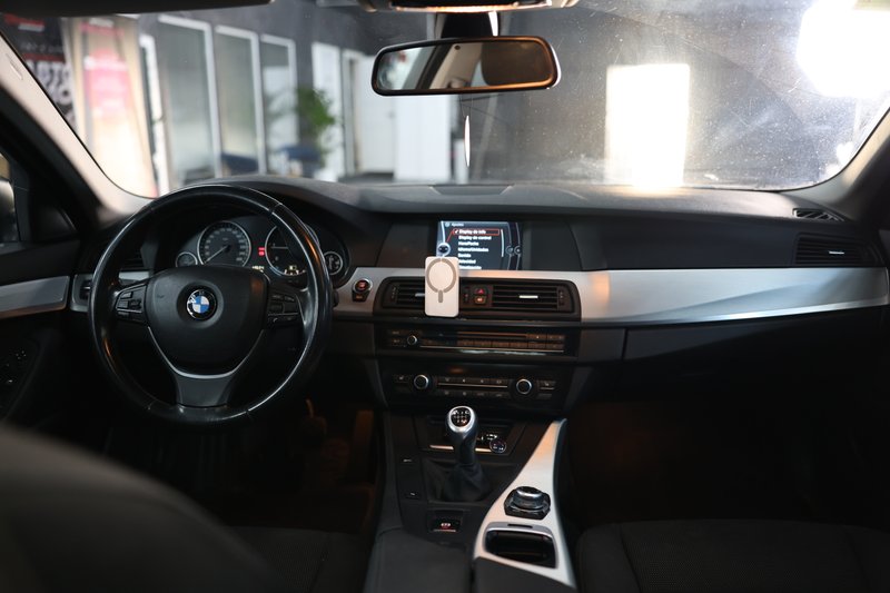BMW Serie 5 2011, foto 33