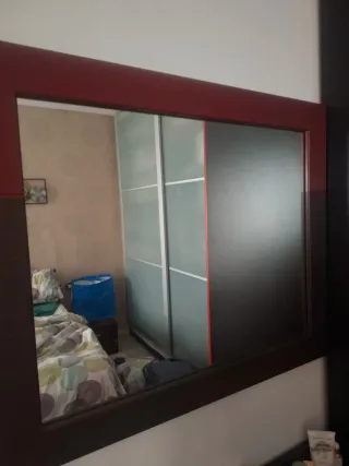 Cajonera madera con espejo a conjunto