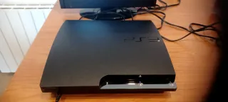 PlayStation 3 Slim Negra