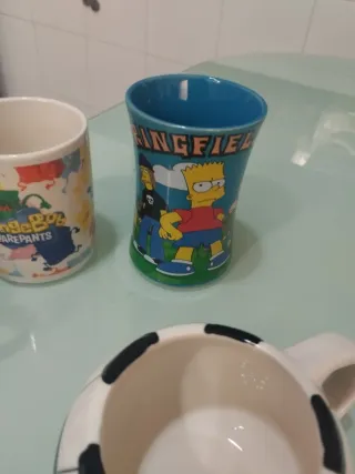 Lote 4 tazas cerámica animadas