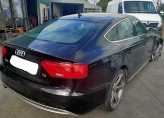 Centralita 03l906018sk audi a5 sportback 8t 126903