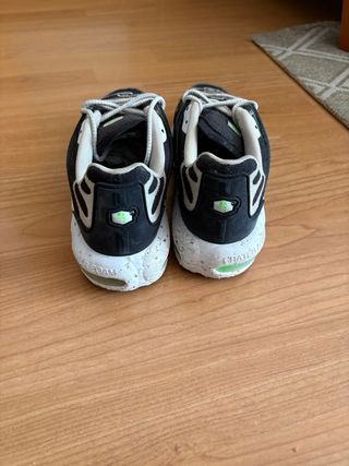 Zapatillas Nike Negras y Verdes
