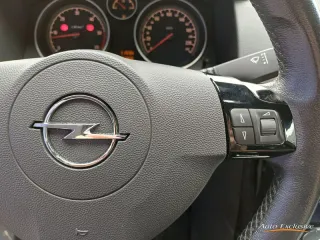 OPEL ASTRA 1.7 CDTI 111 YEARS GTC